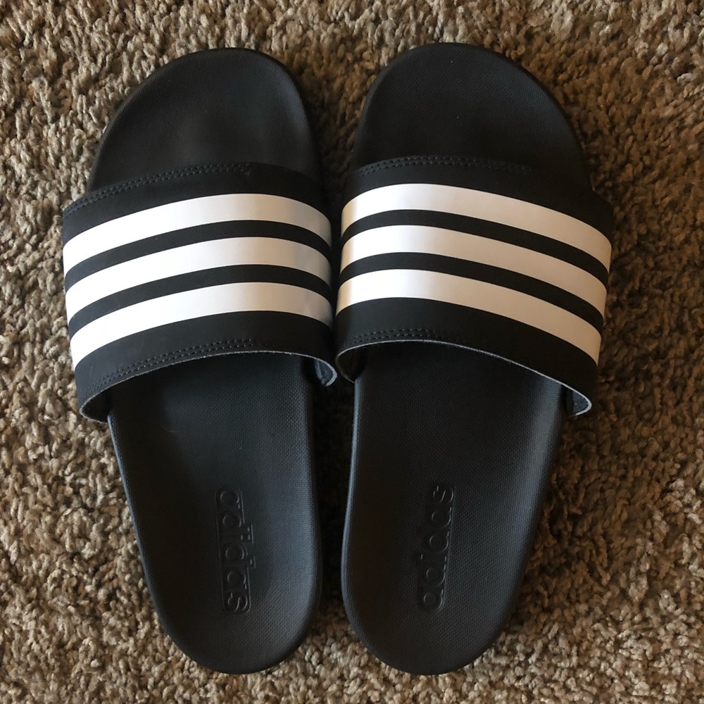 Adidas cloudfoam slides